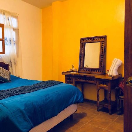 Habitacion Centrica Y Acogedora Taxco de Alarcon Bagian luar foto